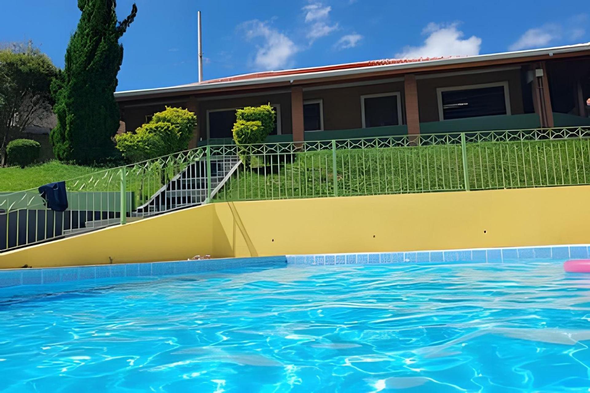 Chacara Com Piscina Aquecida- Perdoes Villa Bom Jesus dos Perdões Dış mekan fotoğraf